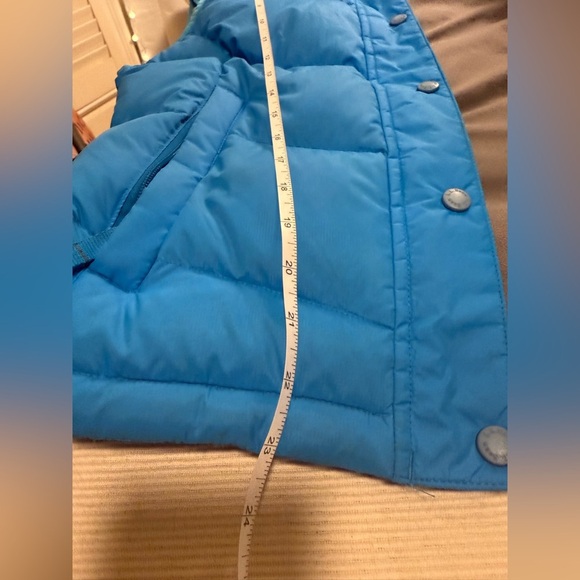L.L. Bean Blue Quilted Puffer Vest - Picture 4 of 11